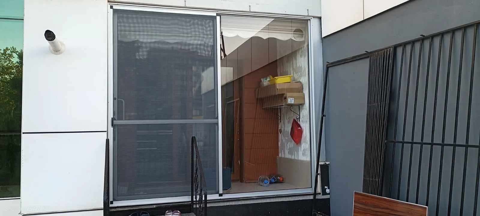 Akhisar Sineklik Montajı